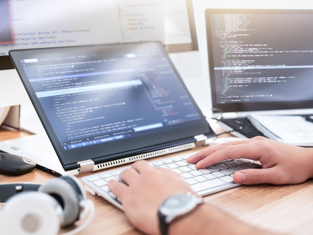 17_Building-a-Spring-Boot-REST-web-service-in-4-steps