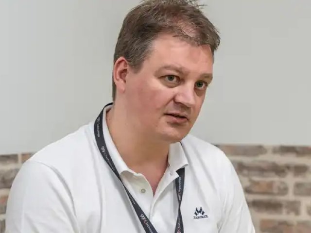 hatteland-and-99x hatteland-and-99x