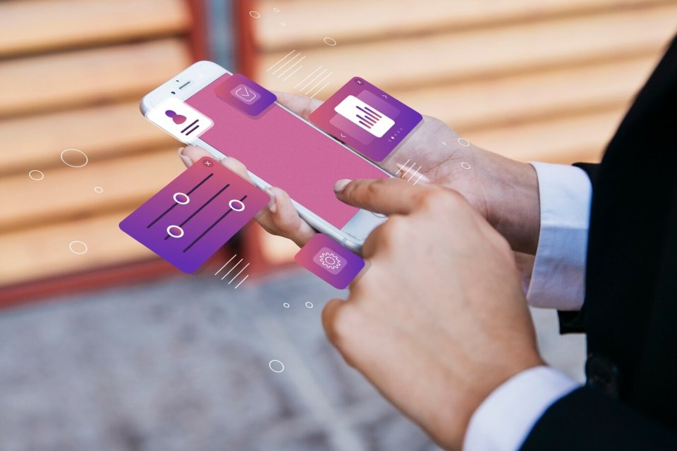 representation-user-experience-interface-design-smartphone_23-2150165972 representation-user-experience-interface-design-smartphone_23-2150165972