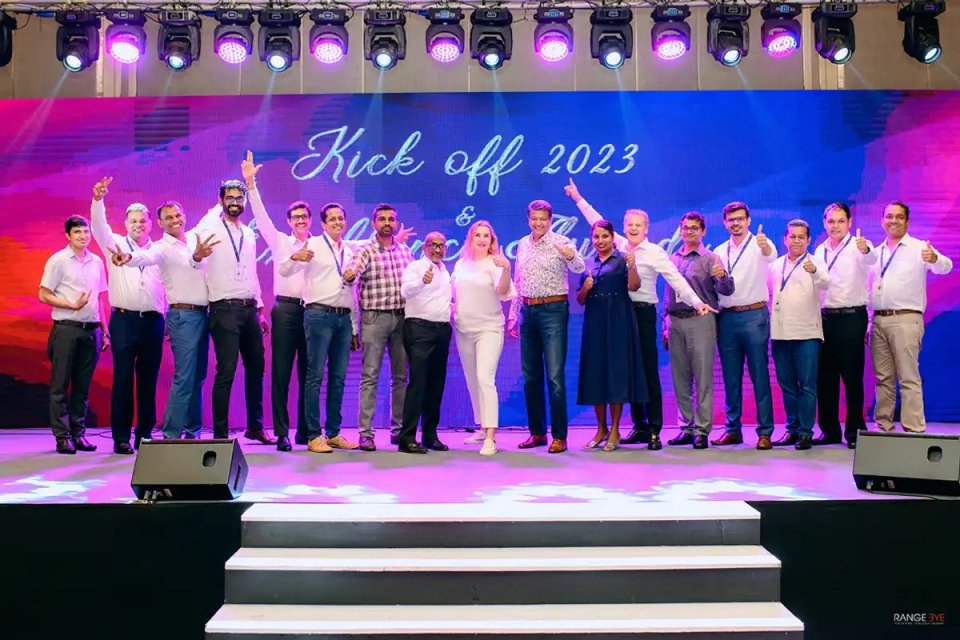99x celebrates top performers of 2022 and long-standing employees 99x celebrates top performers of 2022 and long-standing employees