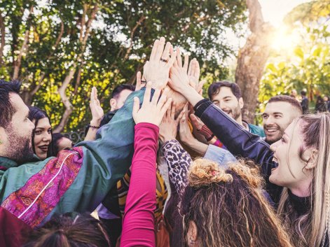 crowdfunding crowdfunding